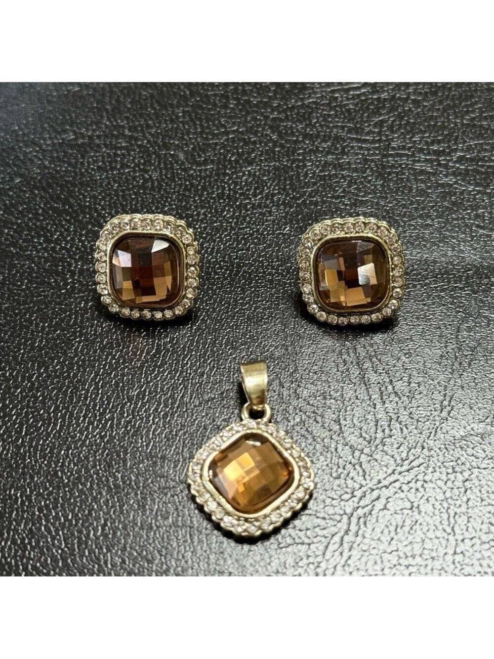 Earrings & Pendant Set Gold Tone Brown & Clear Crystals